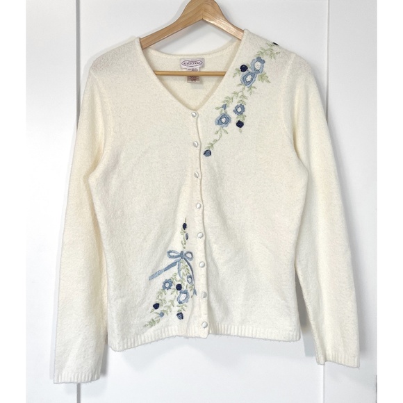 Northern Reflections Cozy Cream Cardigan with Blue Floral Embroidery - Picture 1 of 7